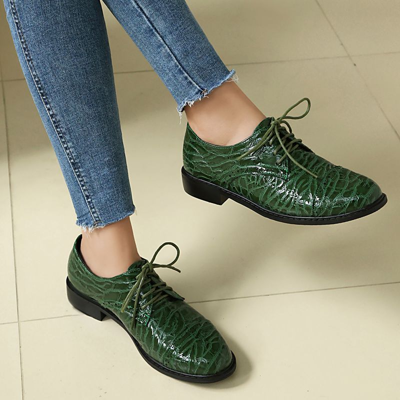 REAVE CAT Green Shiny Female P - đánh giá và giá Women'S Shoes Extended Sizes